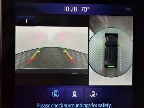 Used 2023 Ford Explorer Limited w/ Limited Technology Package image 34