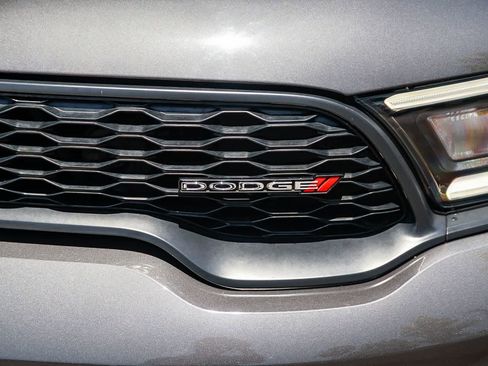 Used 2024 Dodge Durango GT w/ Blacktop Package AWD/4WD image 11