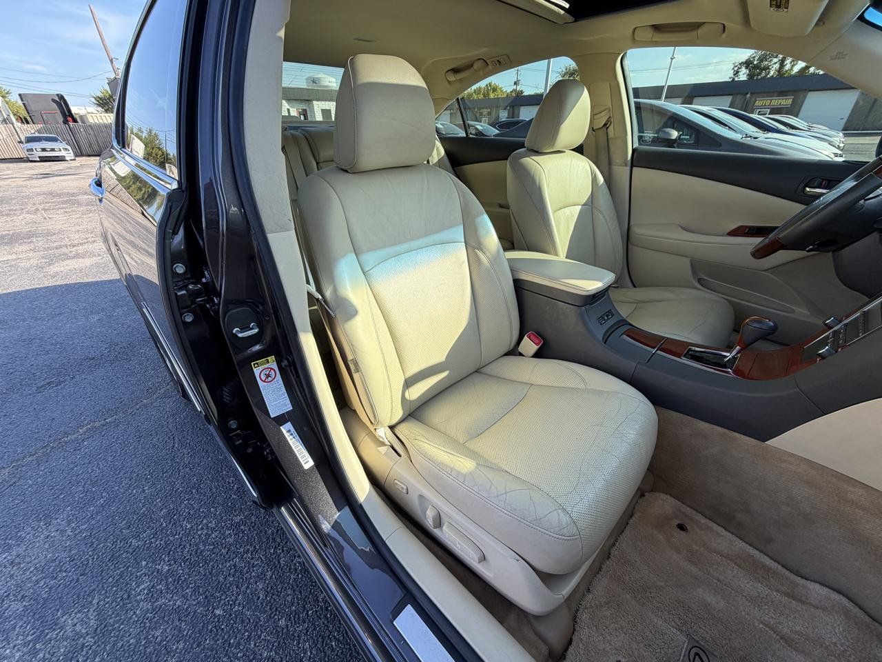 Used 2012 Lexus ES 350 FWD image 16