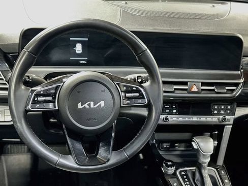 Used 2025 Kia Seltos S AWD/4WD image 13