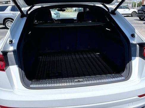 Used 2023 Audi Q8 Premium Plus w/ Premium Plus Package image 47