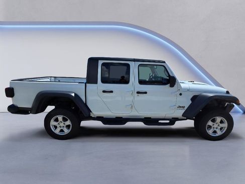 Used 2020 Jeep Gladiator Rubicon AWD/4WD image 6