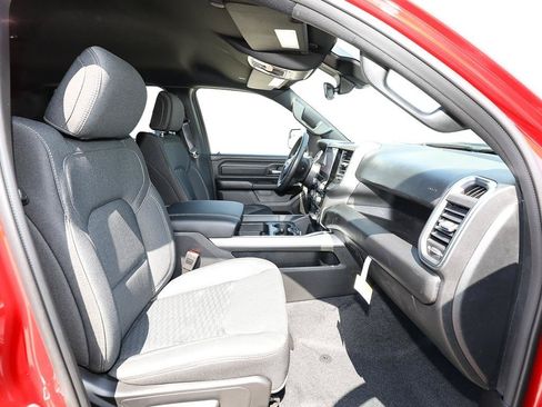 New 2026 RAM 1500 Express AWD/4WD image 20