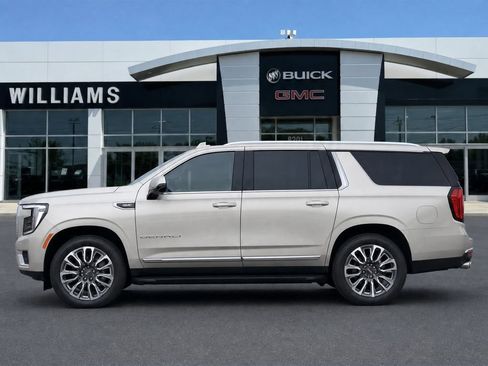 Certified 2024 GMC Yukon Denali AWD/4WD image 6