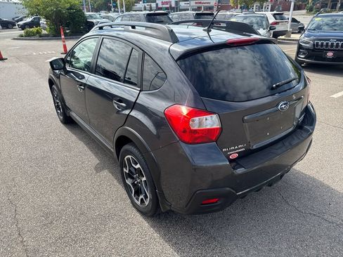 Used 2017 Subaru Crosstrek 2.0i Premium AWD/4WD image 5