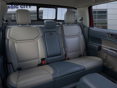 New 2025 Ford Maverick Lariat image 11