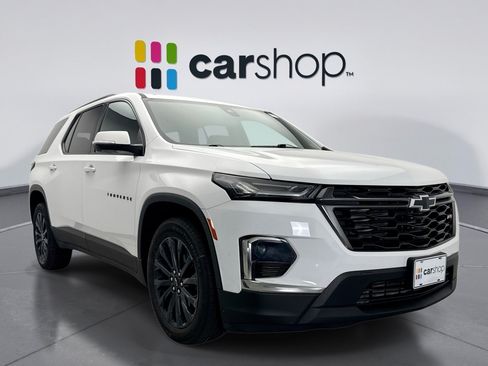 Used 2023 Chevrolet Traverse RS AWD/4WD image 7