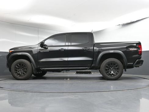 Used 2024 Chevrolet Colorado Trail Boss w/ Technology Package image 29