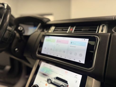 Used 2019 Land Rover Range Rover image 72