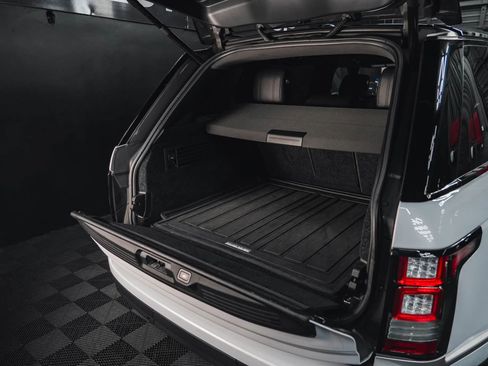 Used 2016 Land Rover Range Rover Long Wheelbase Supercharged image 66