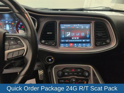 Used 2019 Dodge Challenger R/T Scat Pack w/ Plus Package RWD image 17