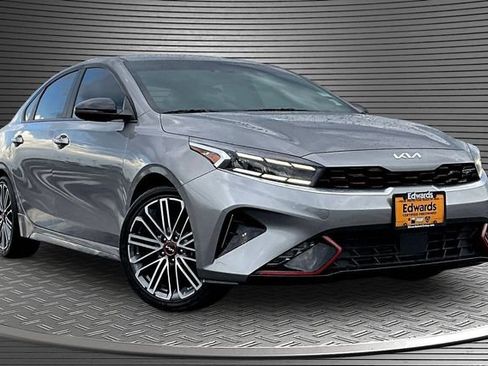Used 2024 Kia Forte GT FWD image 3