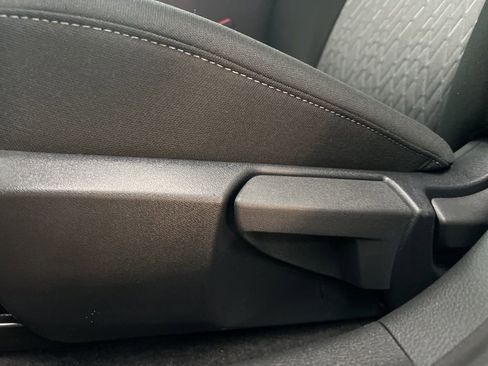 New 2026 Nissan Sentra SV w/ SV Convenience Package FWD image 25