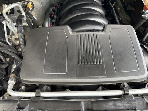 Used 2019 Chevrolet Silverado 1500 LT Trail Boss image 34