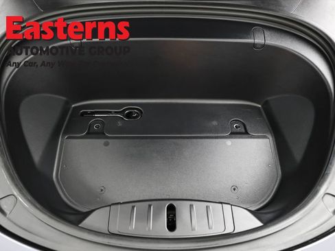 Used 2019 Tesla Model 3 Standard Range image 7