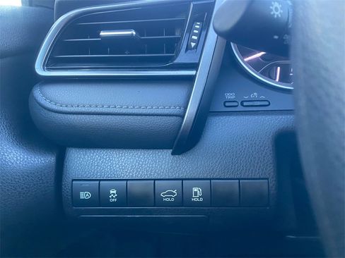 Used 2023 Toyota Camry LE image 18