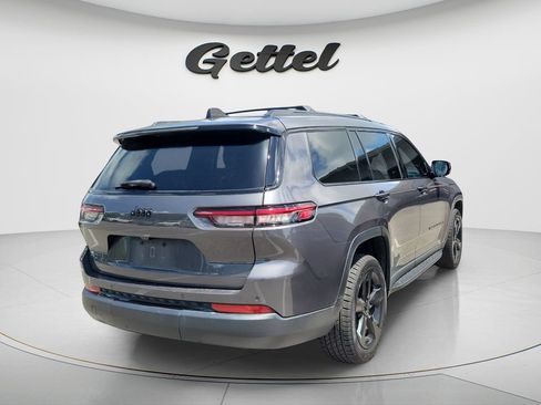 Used 2023 Jeep Grand Cherokee L Laredo RWD image 5