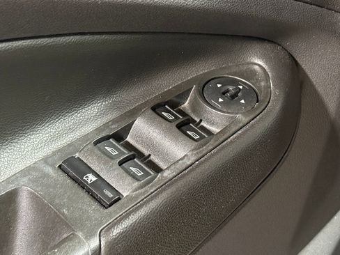 Used 2014 Ford Escape S image 22