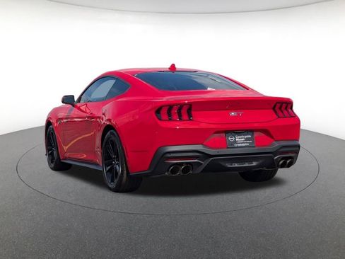 Used 2025 Ford Mustang GT RWD image 7