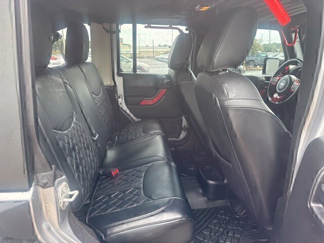 Used 2018 Jeep Wrangler Unlimited Sport S AWD/4WD image 22