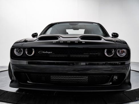 Used 2023 Dodge Challenger SRT Hellcat Redeye image 3