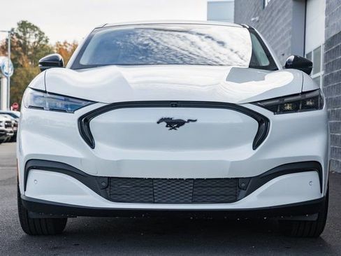 New 2025 Ford Mustang Mach-E Premium image 3