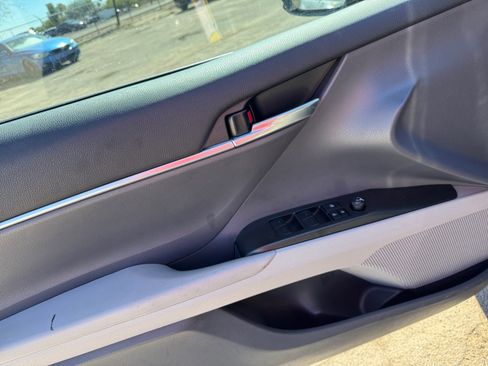 Used 2023 Toyota Camry LE image 11