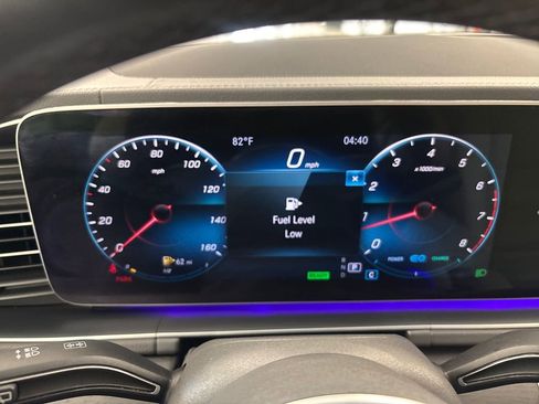 Used 2020 Mercedes-Benz GLS 450 4MATIC image 15