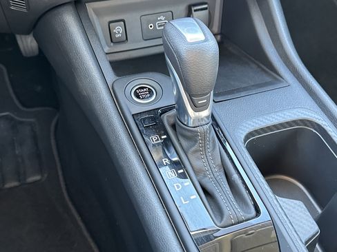 Used 2025 Nissan Sentra S image 29