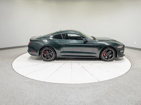 Used 2019 Ford Mustang Bullitt RWD image 5