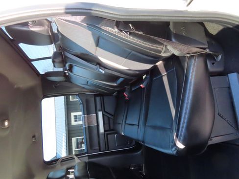 Used 2018 Ford F250 Lariat w/ Camper Package image 46