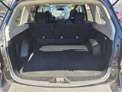 Used 2014 Subaru Forester 2.5i Premium w/ All-Weather Package image 9