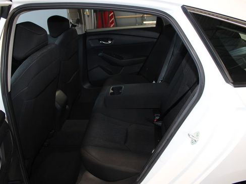 Used 2024 Honda Accord EX image 15