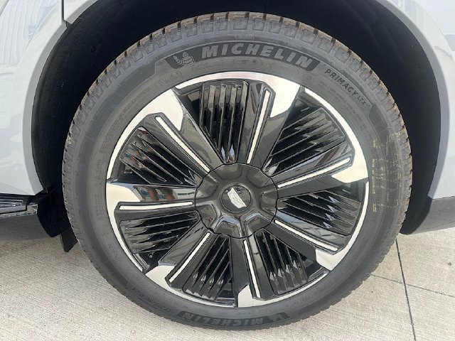 New 2026 Cadillac Escalade IQ Sport 1 w/ LPO, Floor Liner Package AWD/4WD image 24