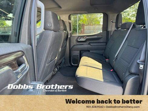 Used 2023 Chevrolet Silverado 1500 LT AWD/4WD image 17