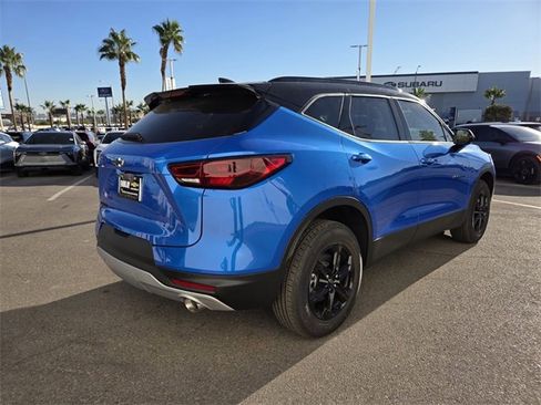New 2025 Chevrolet Blazer LT w/ Midnight/Sport Edition image 4