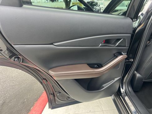 Certified 2025 MAZDA CX-30 AWD 2.5 S w/ Premium Package image 46