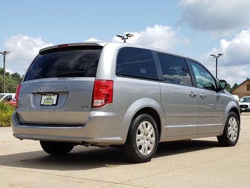 Used 2017 Dodge Grand Caravan SE w/ Power Window Group image 6