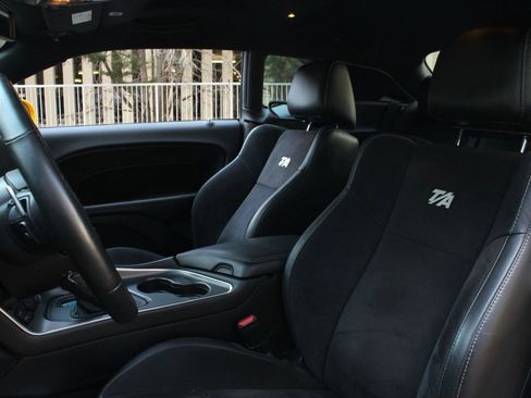 Used 2018 Dodge Challenger T/A image 18