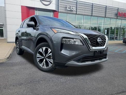Certified 2023 Nissan Rogue SV AWD/4WD image 3
