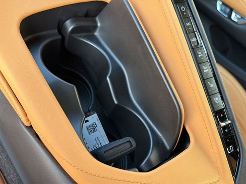 Used 2022 Chevrolet Corvette Stingray Preferred Cpe w/ Z51 Performance Package RWD image 25