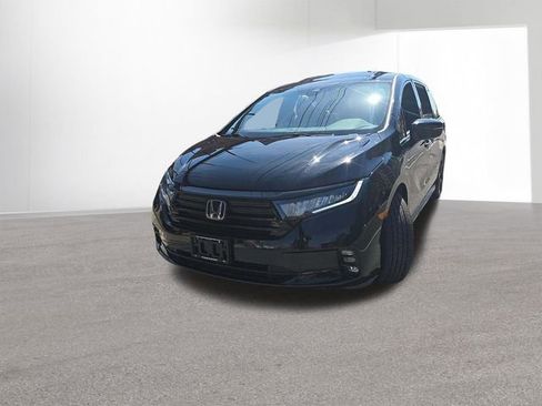 Used 2024 Honda Odyssey Sport image 1