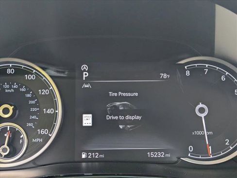 Used 2025 Genesis GV70 2.5T w/ Select Package image 7