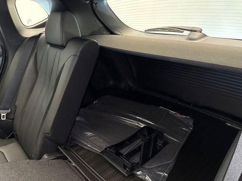 Used 2025 Acura ADX A-Spec image 15