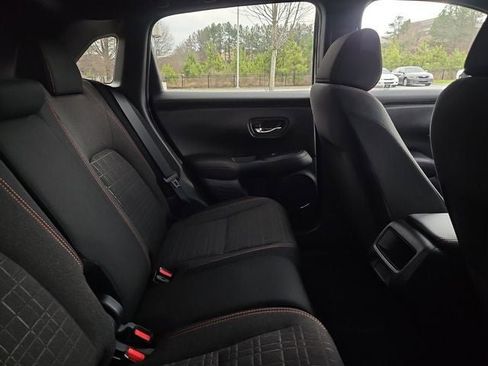 Used 2025 Honda HR-V Sport image 33