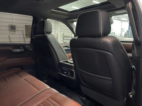 Used 2022 GMC Sierra 1500 Denali Ultimate AWD/4WD image 29