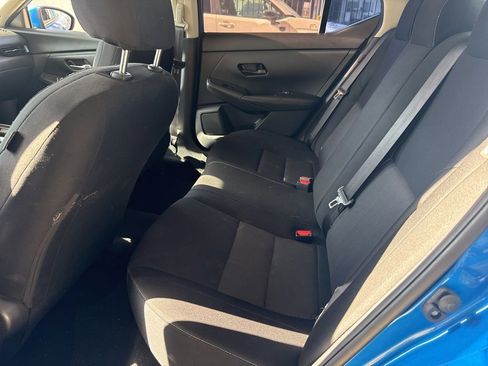 Used 2025 Nissan Sentra SV FWD image 8