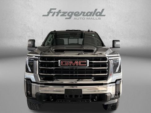 Used 2025 GMC Sierra 2500 SLE w/ SLE Value Package; AWD/4WD image 5
