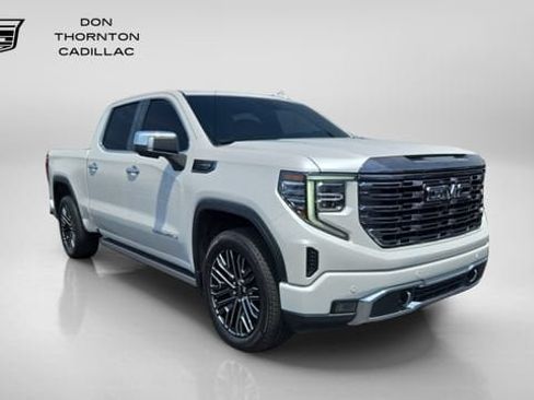 Used 2022 GMC Sierra 1500 Denali Ultimate AWD/4WD image 7