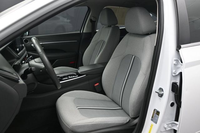 Used 2021 Hyundai Sonata SEL w/ Convenience Package FWD image 5